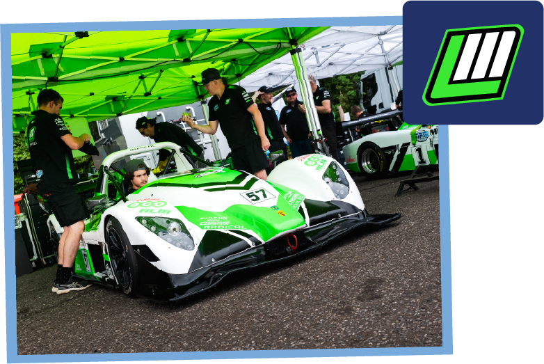 Pedro Oliveira com o Radical SR3